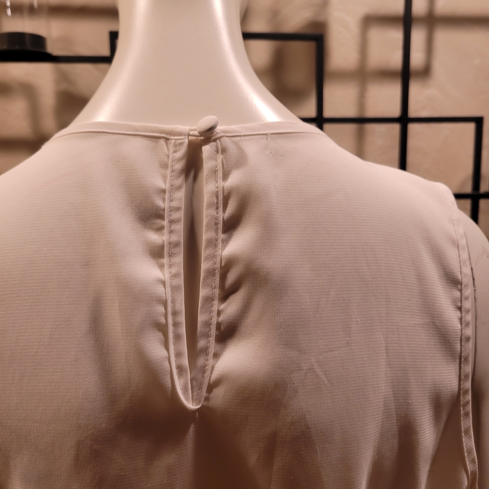 Cream Front Layered Ruffeled Blouse - Picture 6 of 7